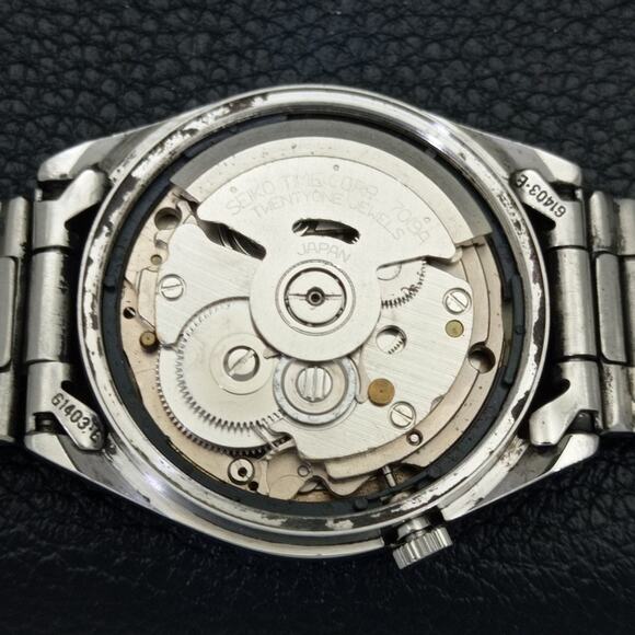 Vintage 1985 Seiko Automatic Mens Silver Watch W/daydate & Patina accents - Picture 10 of 10